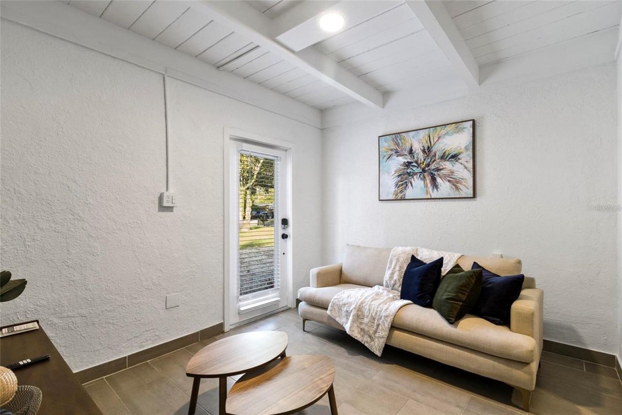 1922 Cloverlawn Avenue, Orlando, FL 32806 Photo