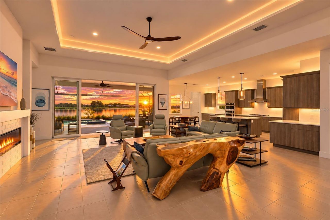 8035 Waterbend Trail, Sarasota, FL 34240 Photo