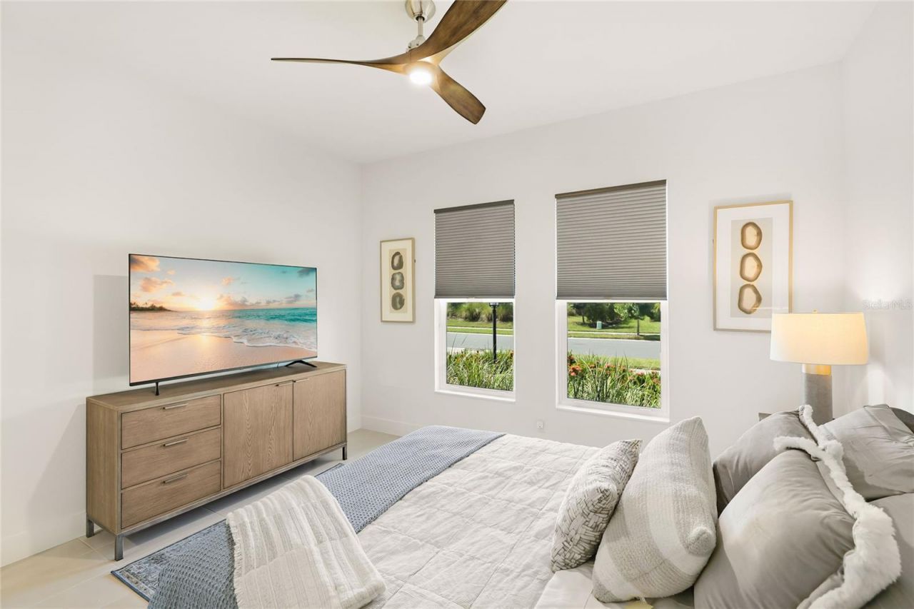 8035 Waterbend Trail, Sarasota, FL 34240 Photo