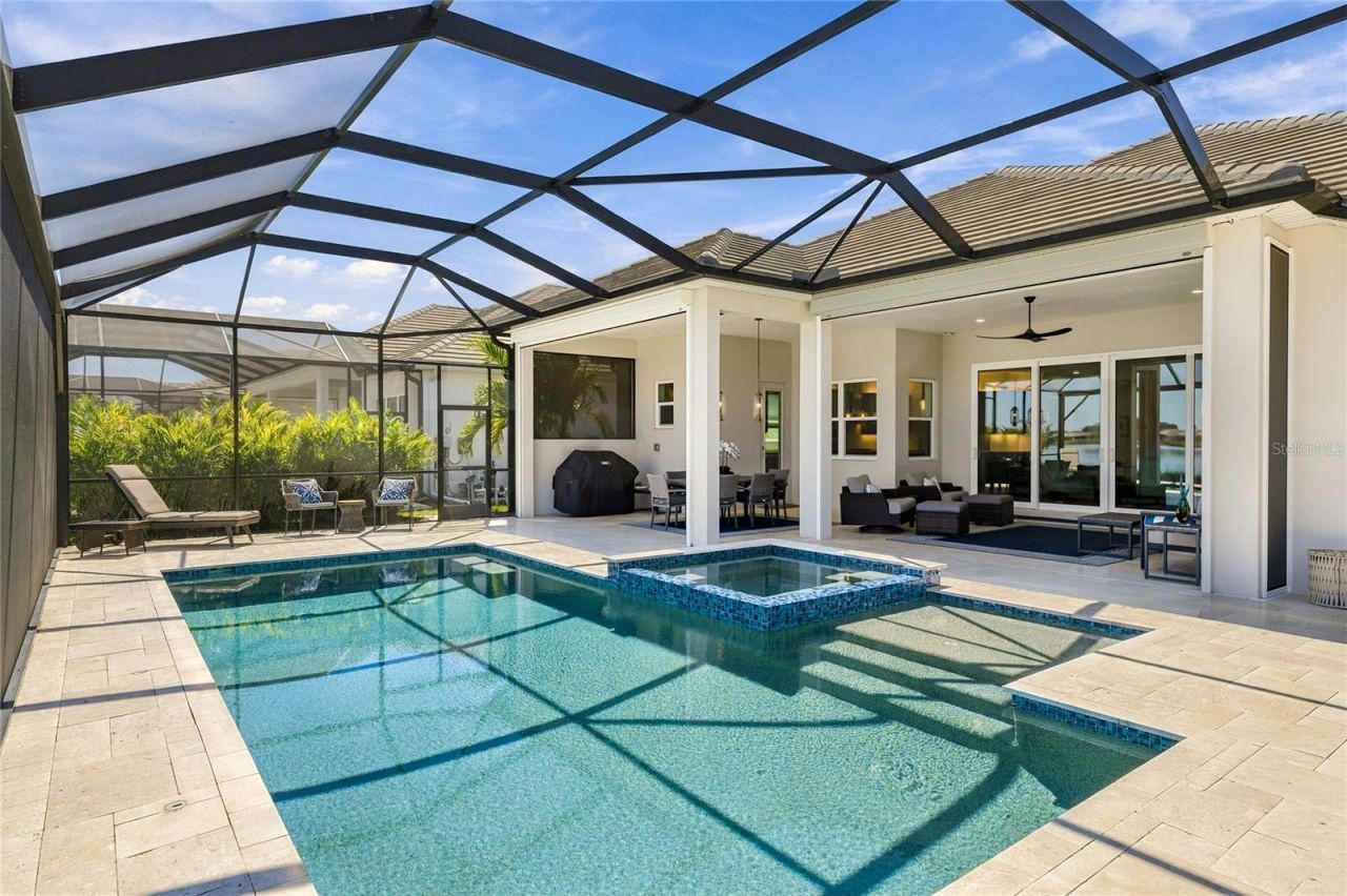 8035 Waterbend Trail, Sarasota, FL 34240 Photo