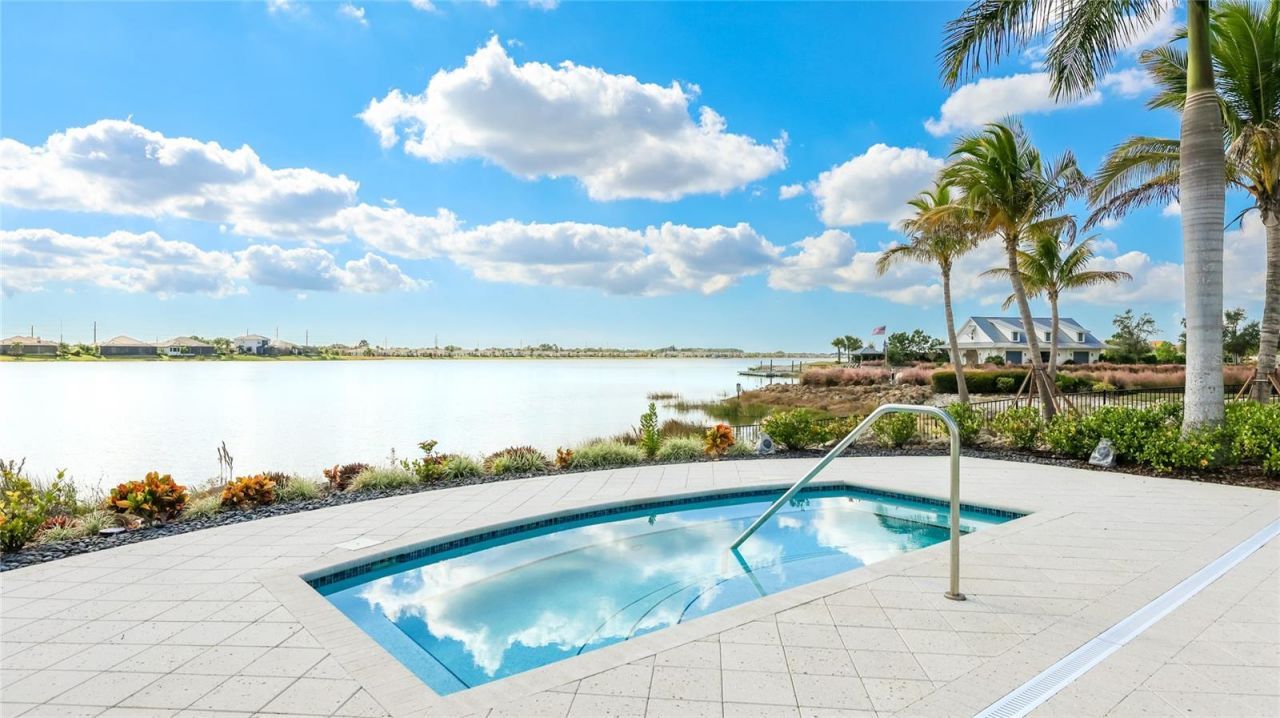 8035 Waterbend Trail, Sarasota, FL 34240 Photo