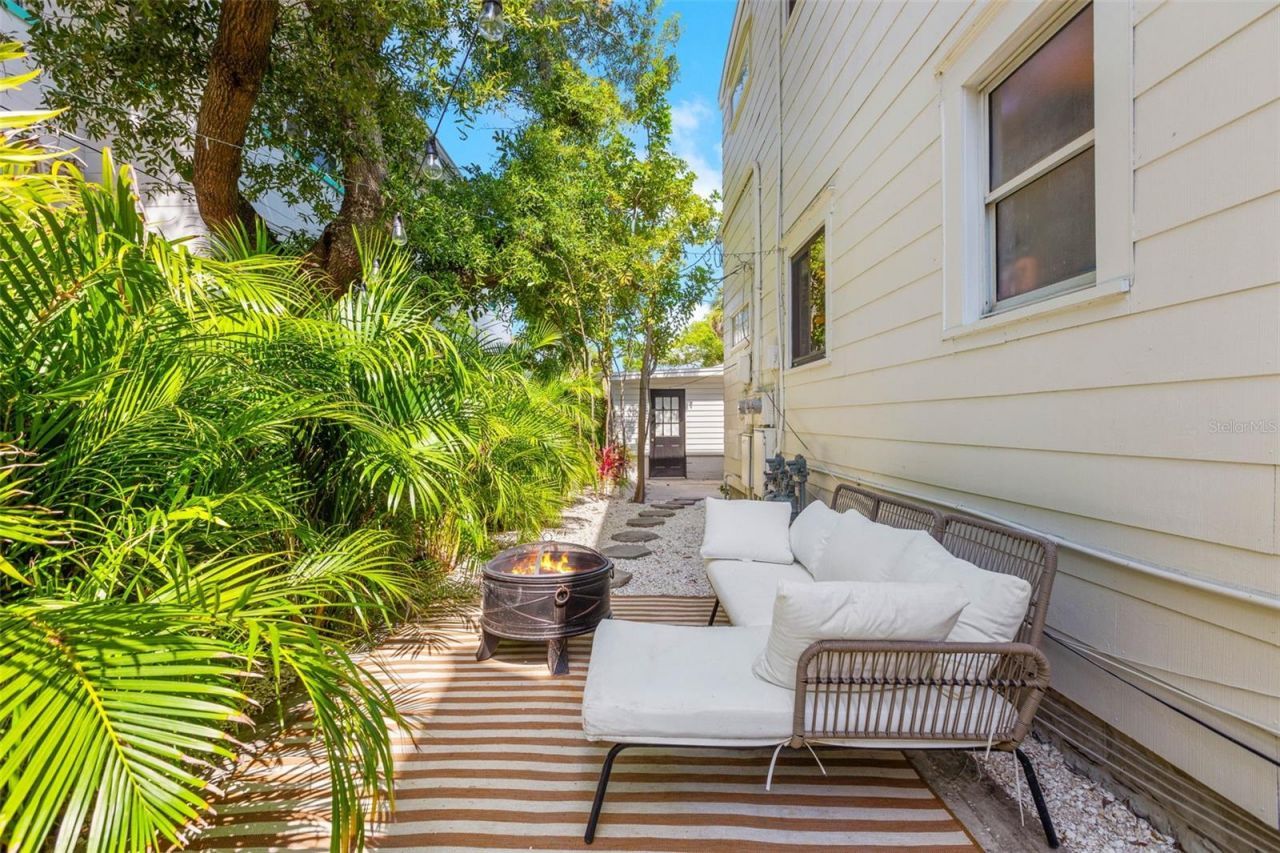 1423 Dr Martin Luther King Jr Street N, Saint Petersburg, FL 33704 Photo