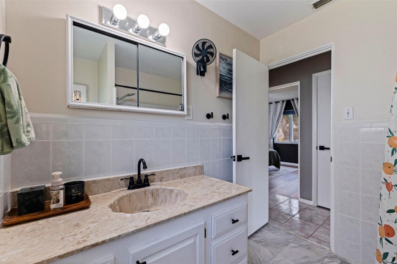 4333 61st Lane N, Kenneth City, FL 33709 Photo