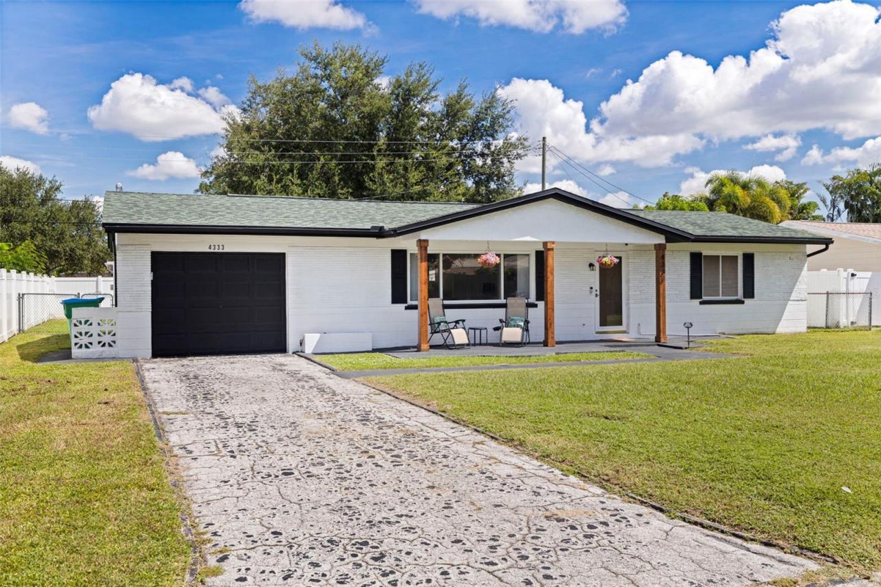 4333 61st Lane N, Kenneth City, FL 33709 Photo