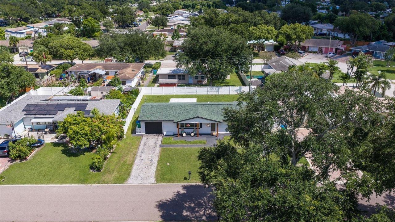 4333 61st Lane N, Kenneth City, FL 33709 Photo