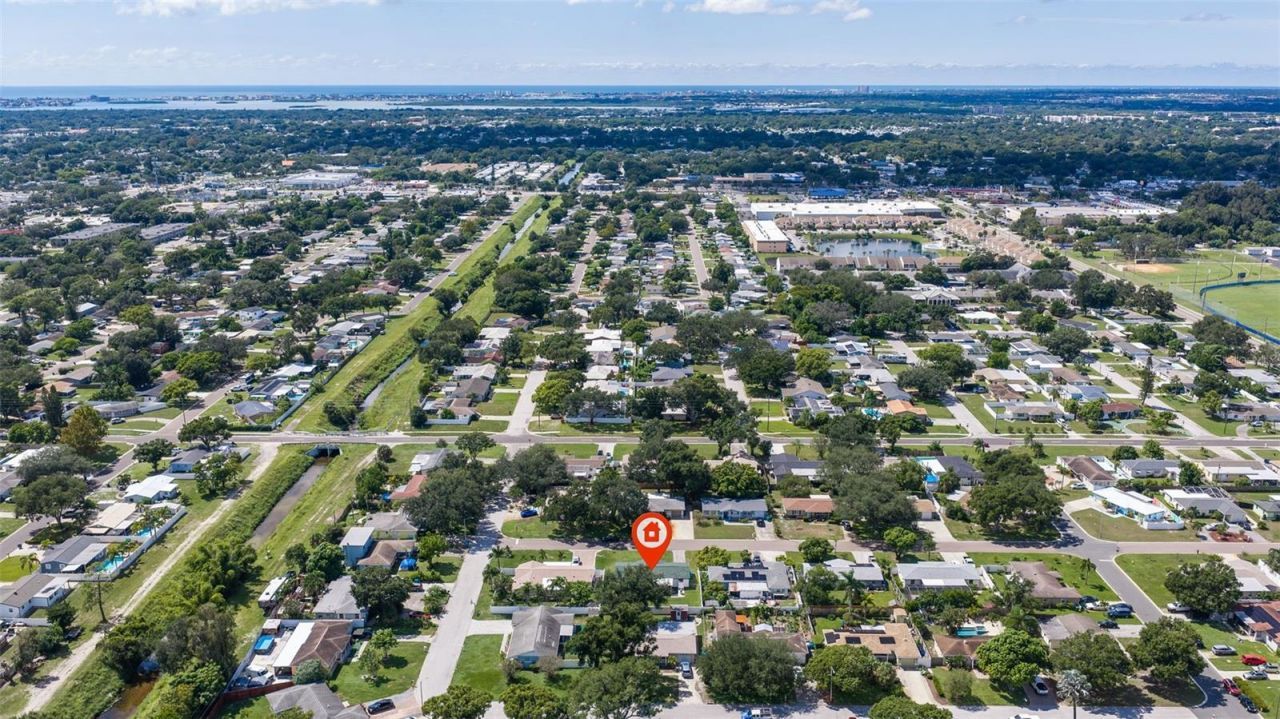 4333 61st Lane N, Kenneth City, FL 33709 Photo