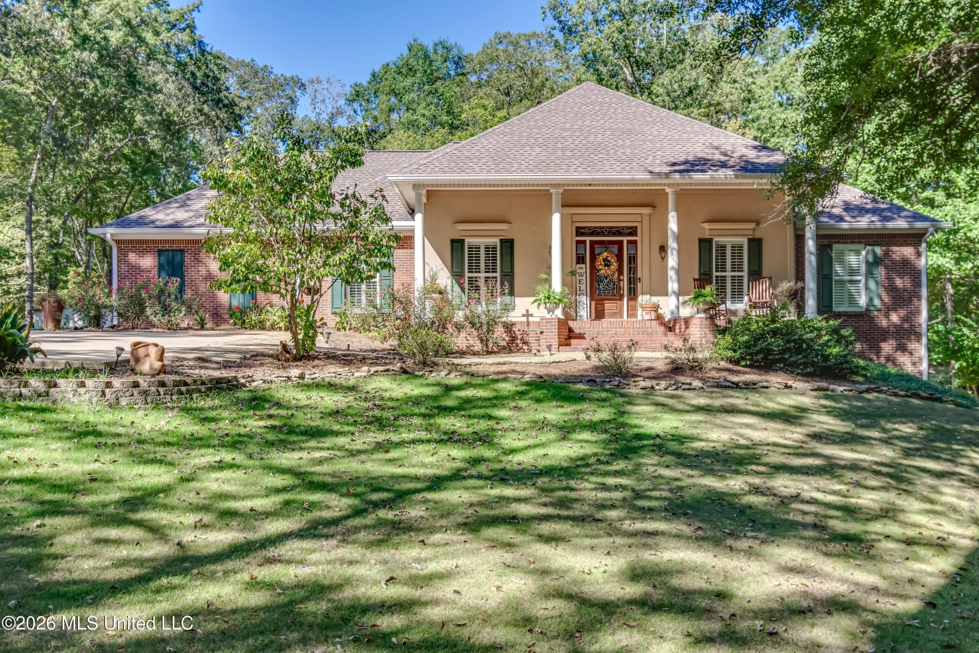 118 Pine Hill Drive, Brandon, MS 39047 Main Photo