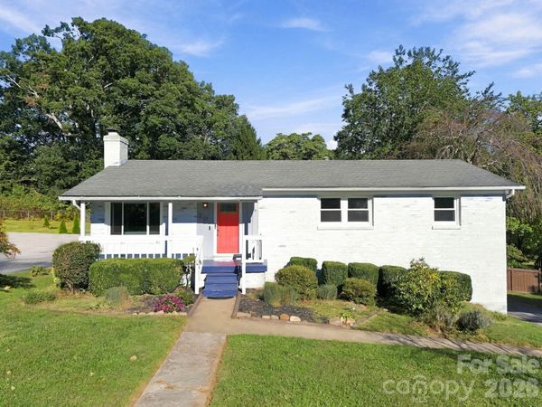 20 Oak Leaf Lane , Arden, NC 28704