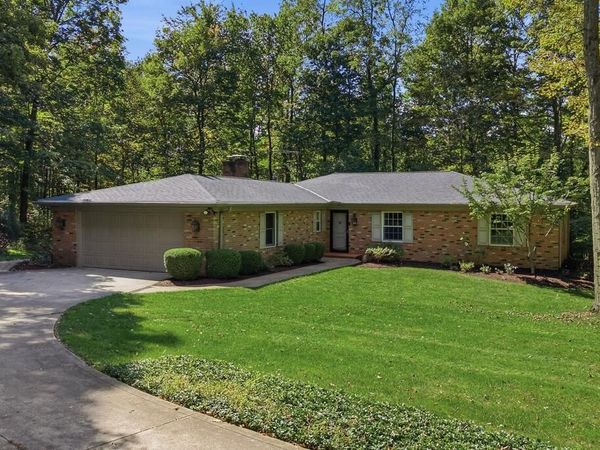2139 Marion Ave, Mansfield, OH 44903
