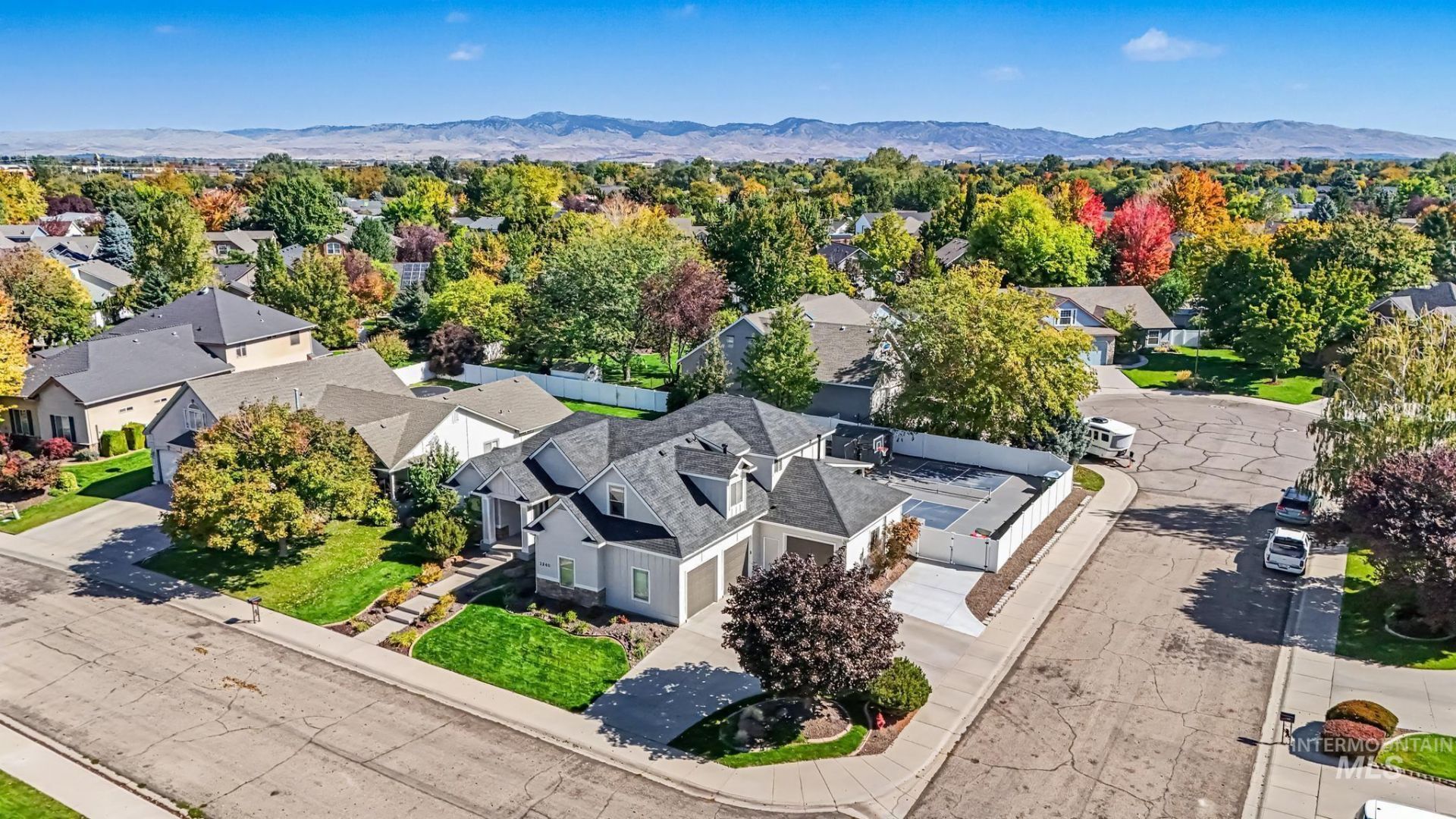 2340 S Alaska Way, Meridian, ID 83642 Main Photo
