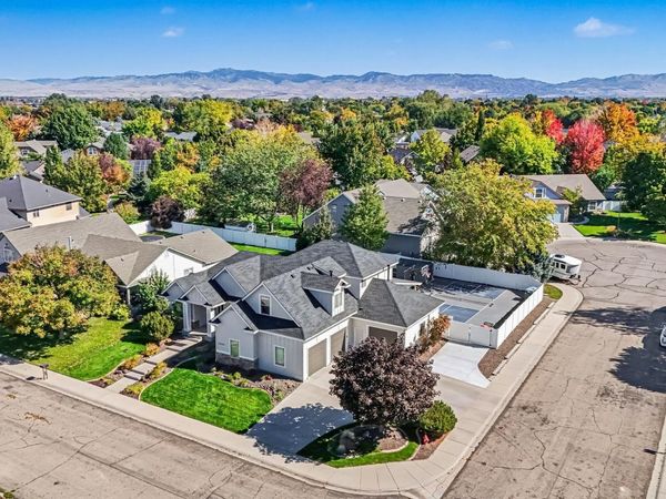 2340 S Alaska Way, Meridian, ID 83642