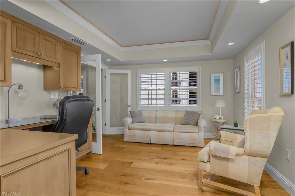 1255 Gulf Shore Blvd N, Unit 5S, Naples, FL 34102 Photo