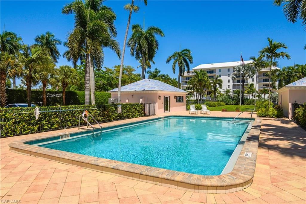 1255 Gulf Shore Blvd N, Unit 5S, Naples, FL 34102 Photo