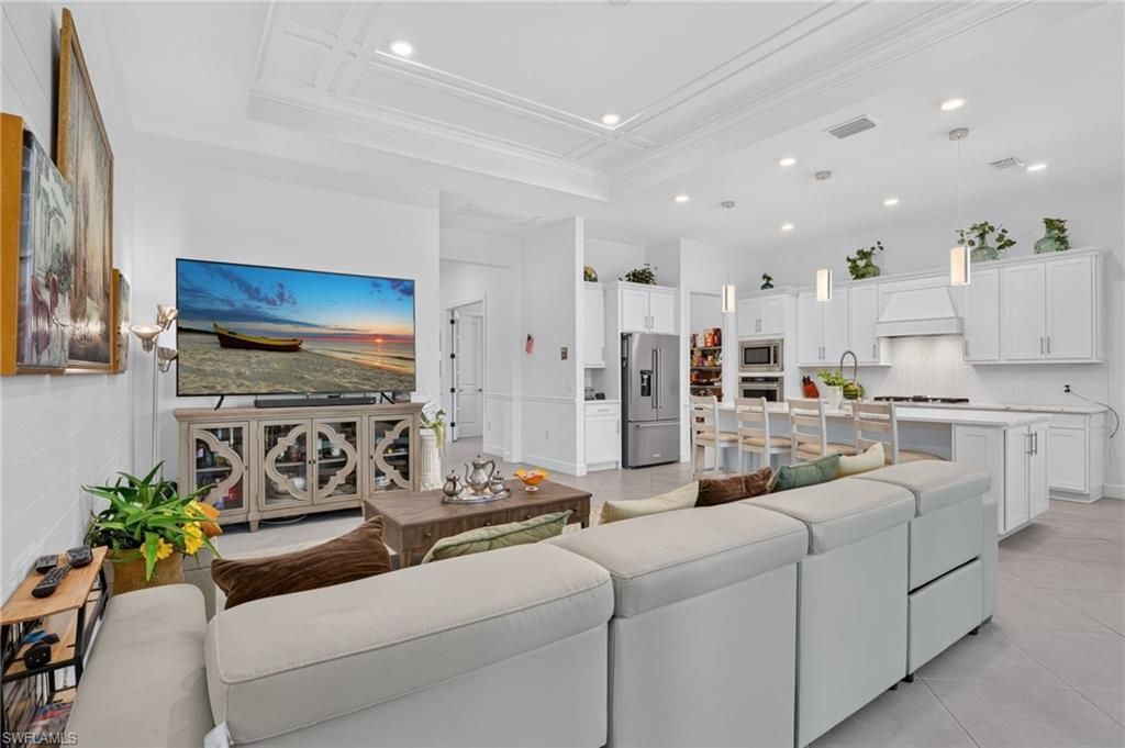 1955 Tripletail Ln , Naples, FL 34114 Photo