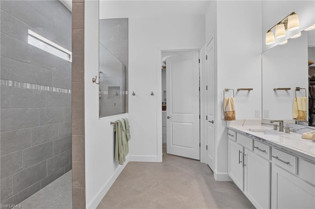 1955 Tripletail Ln , Naples, FL 34114 Photo