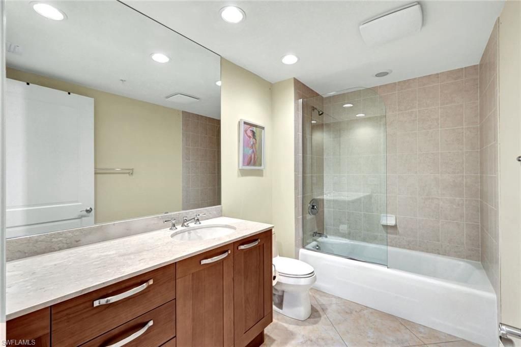 13675 Vanderbilt Dr , Unit 510, Naples, FL 34110 Photo