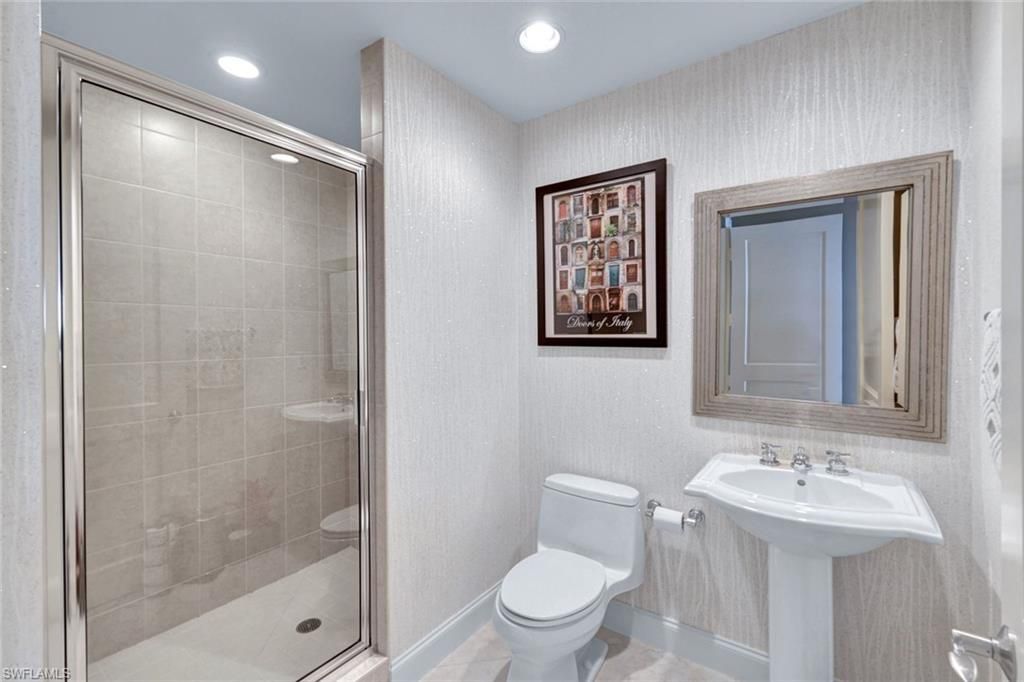13675 Vanderbilt Dr , Unit 510, Naples, FL 34110 Photo