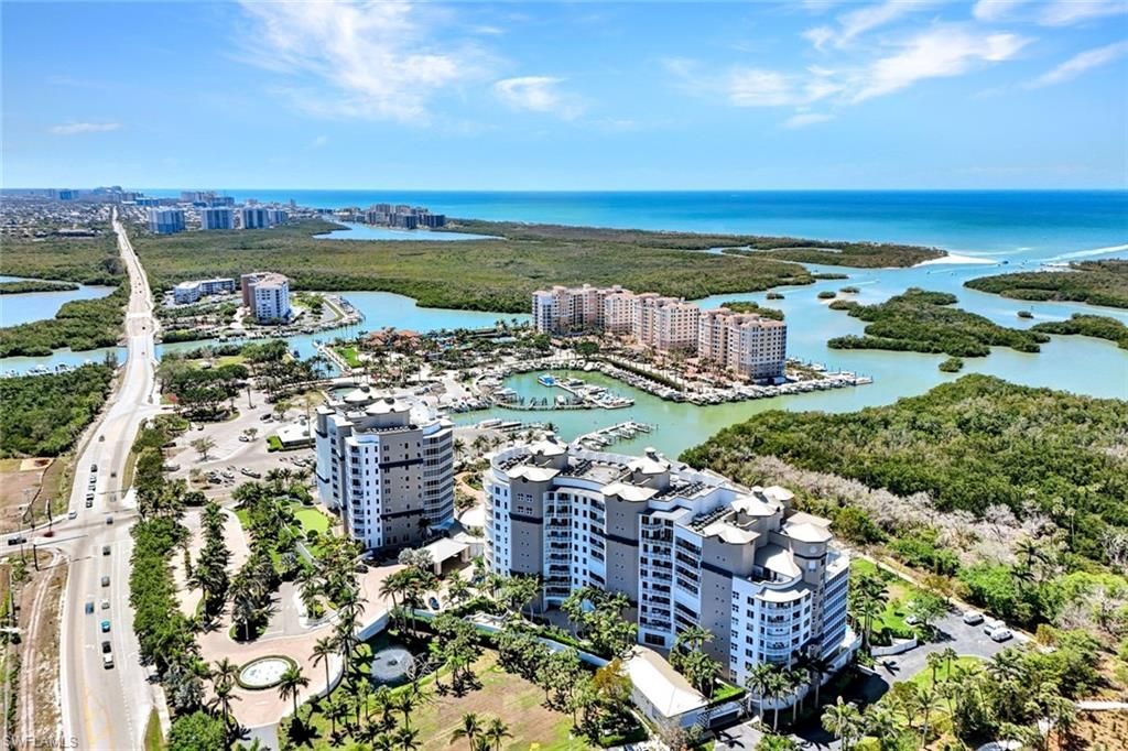 13675 Vanderbilt Dr , Unit 510, Naples, FL 34110 Photo
