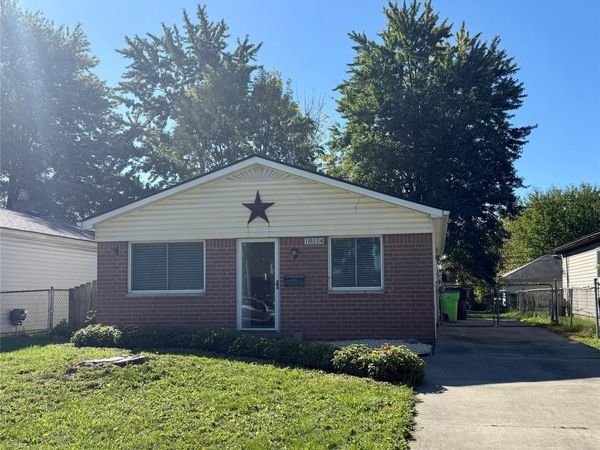 19114 Minnesota Street, Roseville, Mi 48066
