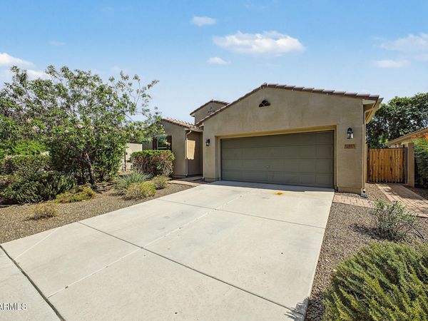22663 N 121st Drive, Sun City, AZ 85373