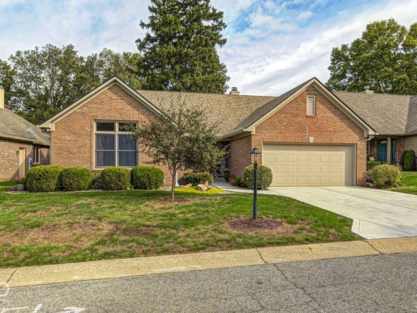 7342 Pymbroke Drive , Fishers, IN 46038