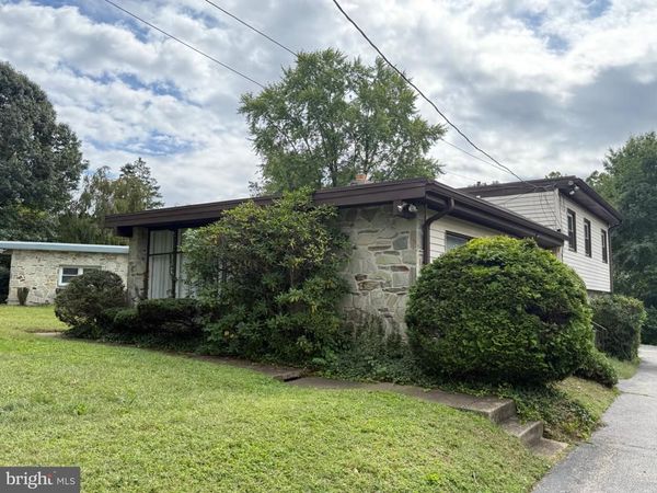 512 HAVERFORD AVENUE , NARBERTH, PA 19072