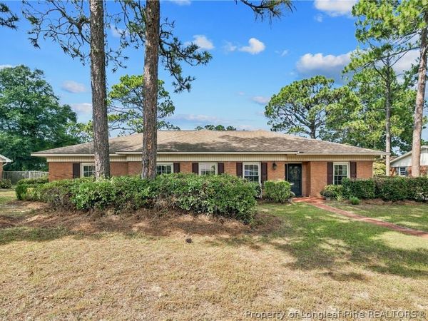 2450 Vandemere Avenue, Fayetteville, NC 28304