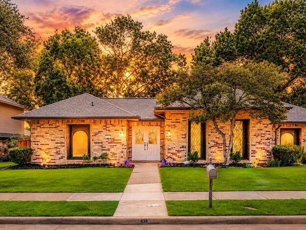 1005 Nottingham Drive, Carrollton, TX 75007