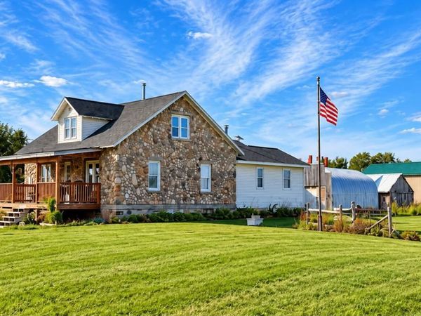 8184 Schultz Road, Hubbard Lake, MI 49747