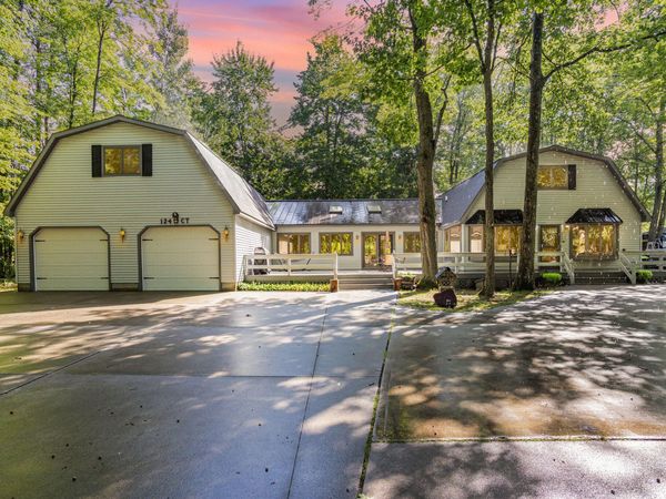 124 Black Squirrel Court, Roscommon, MI 48653