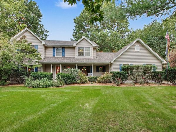 9737 Firefly Avenue, Galesburg, MI 49053