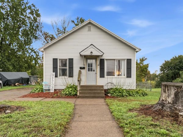 1140 3rd Avenue SW, Pine City, MN 55063