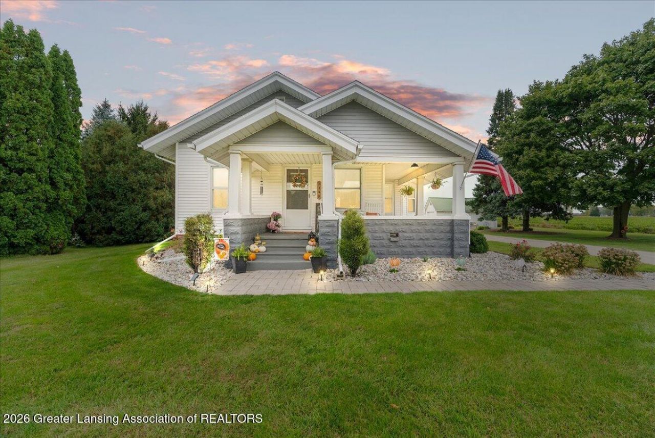 3148 W Parks Road, Saint Johns, MI 48879 Main Photo