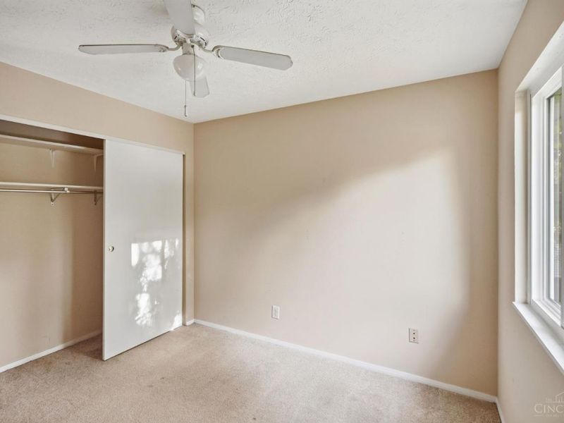 1058 E Crescentville Road, West Chester, OH 45246 Photo 20