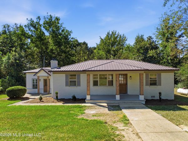 1493 Mount Sinai Road, Byhalia, MS 38611