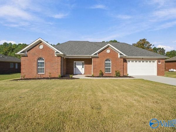 112 Archered Way, New Market, AL 35761