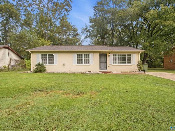 6402 Sandia Boulevard NW, Huntsville, AL 35810