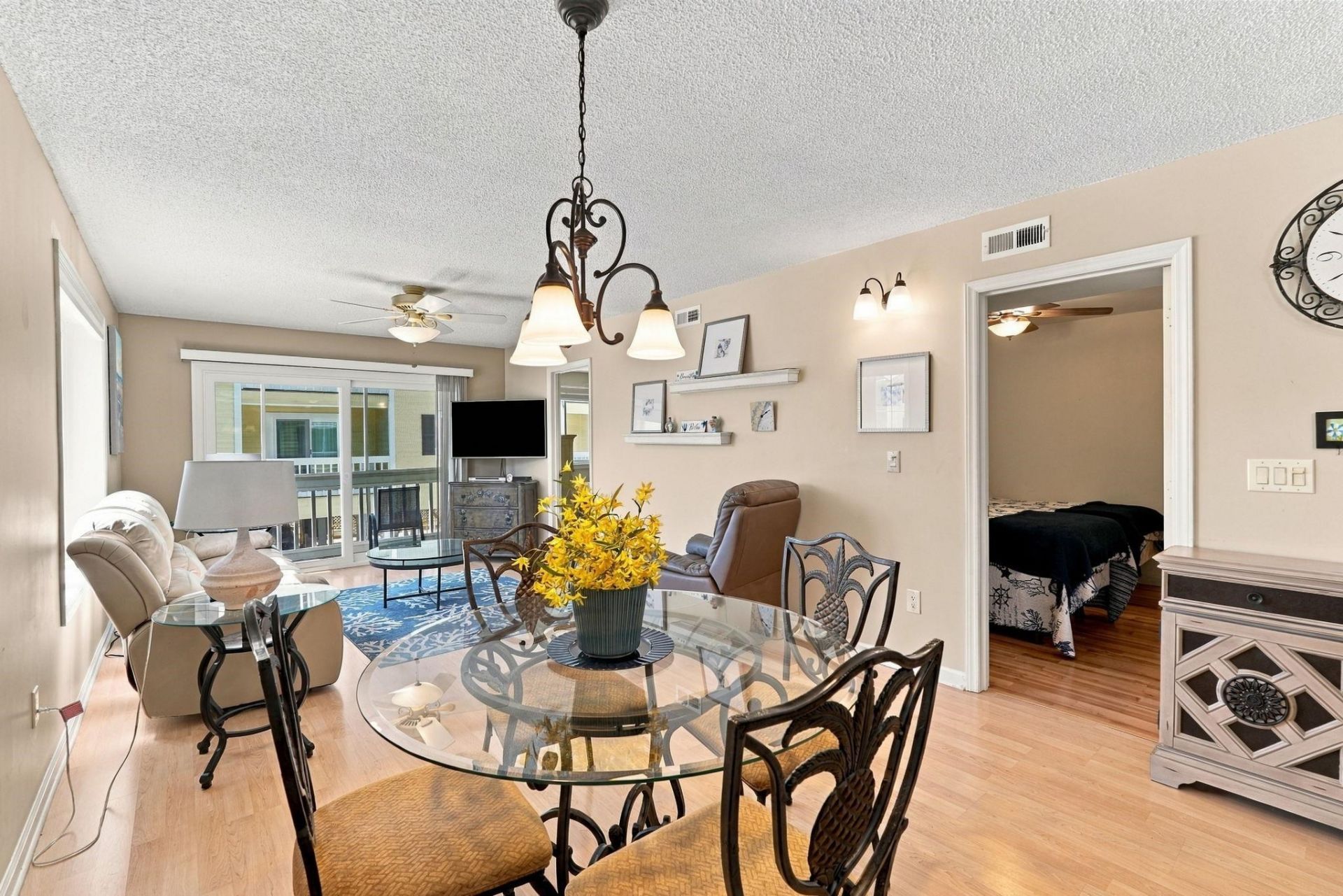 1425 N Waccamaw Dr.  Photo 10