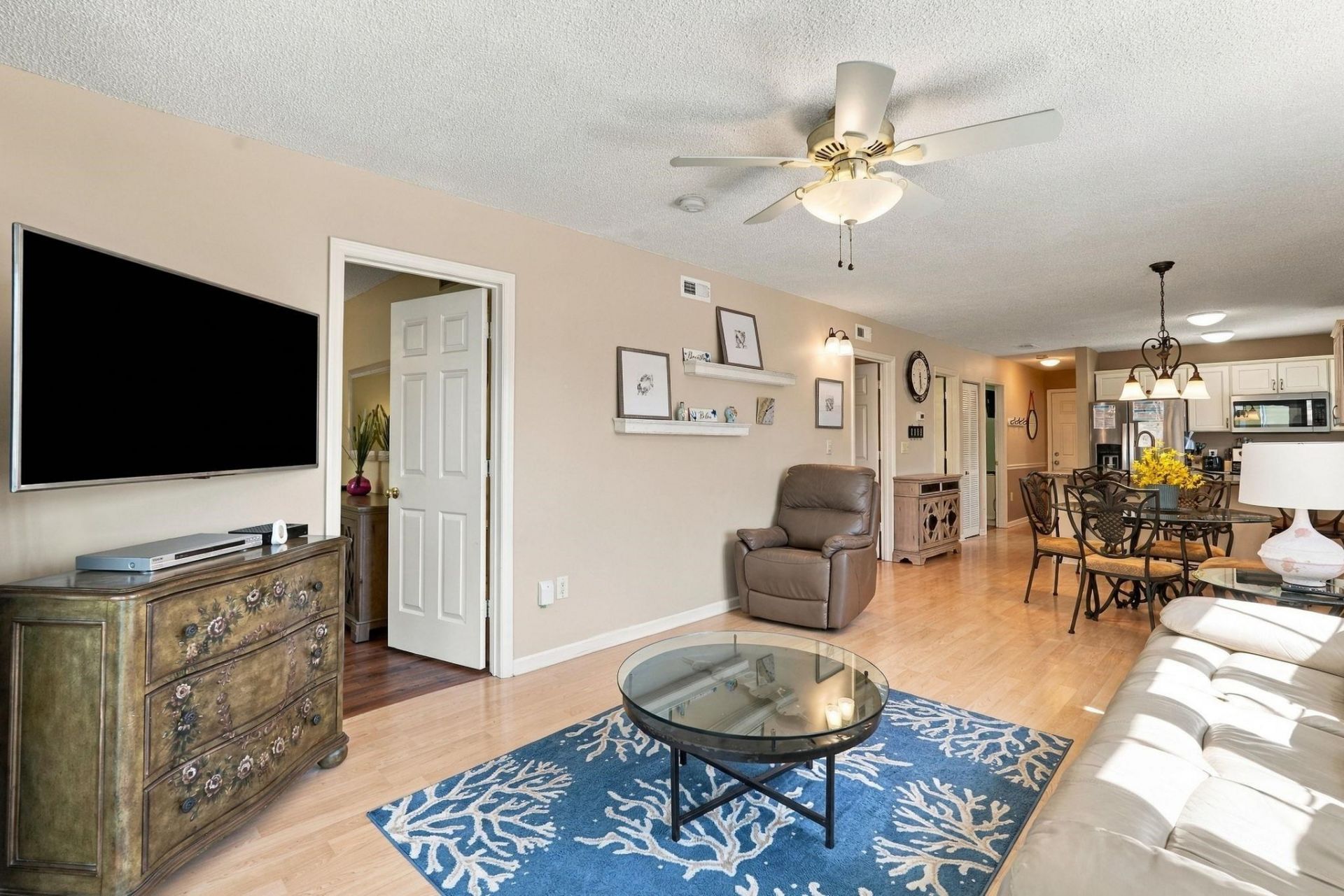 1425 N Waccamaw Dr.  Photo 15