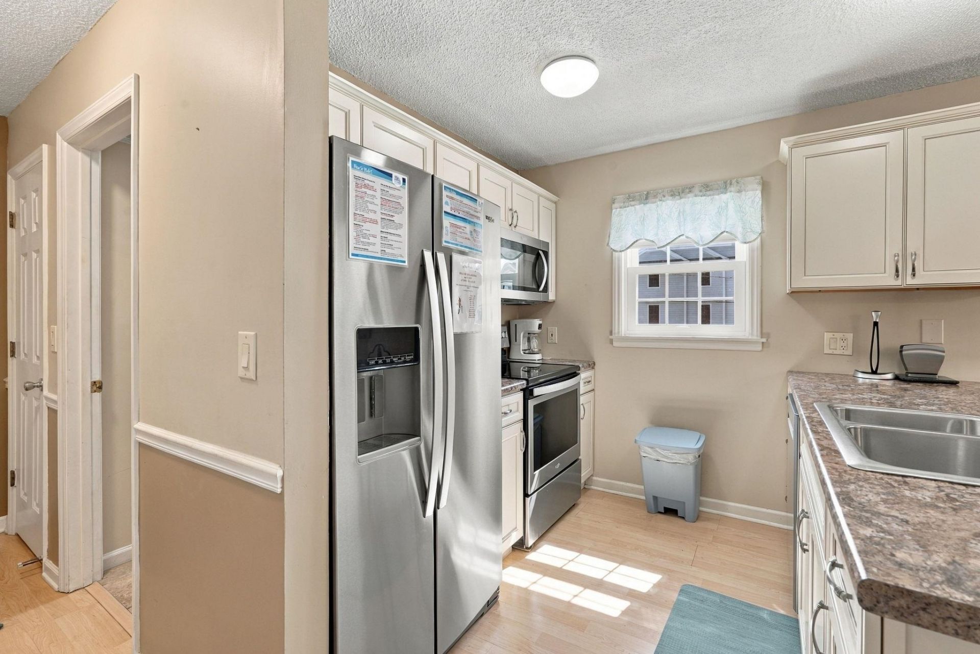 1425 N Waccamaw Dr.  Photo 8
