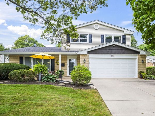 3014 N Dryden Place, Arlington Heights, IL 60004