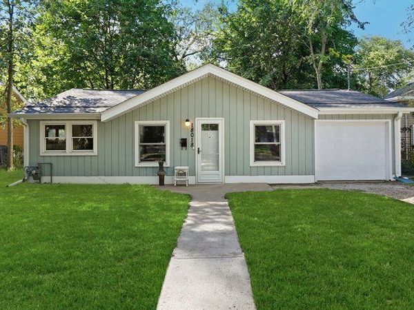 18018 Armitage Court , Homewood, IL 60430