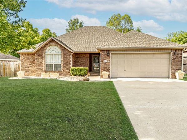 5667 Country Ridge , Fayetteville, AR 72701