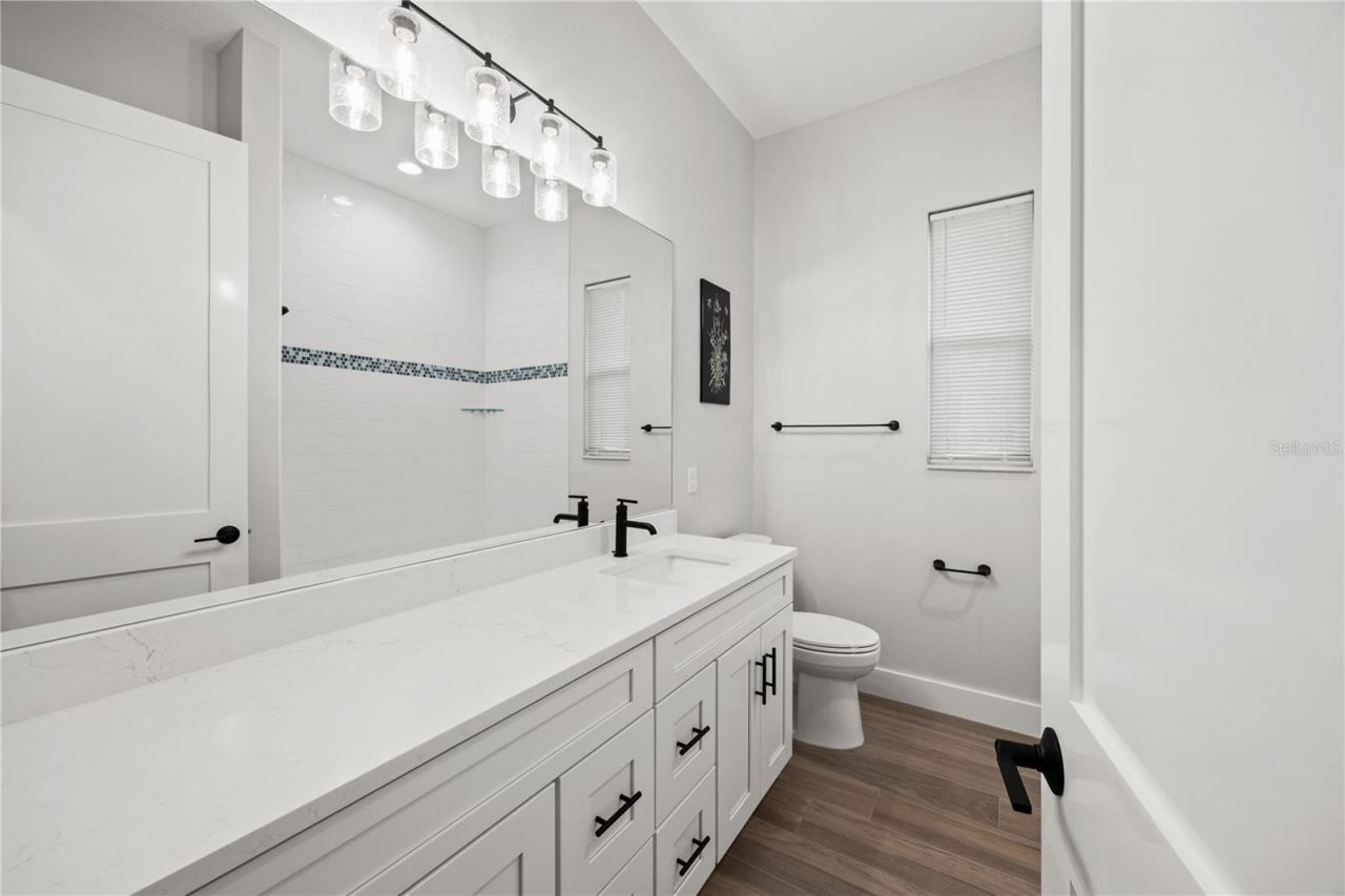 400 S Moon Drive, Venice, FL 34292 Photo