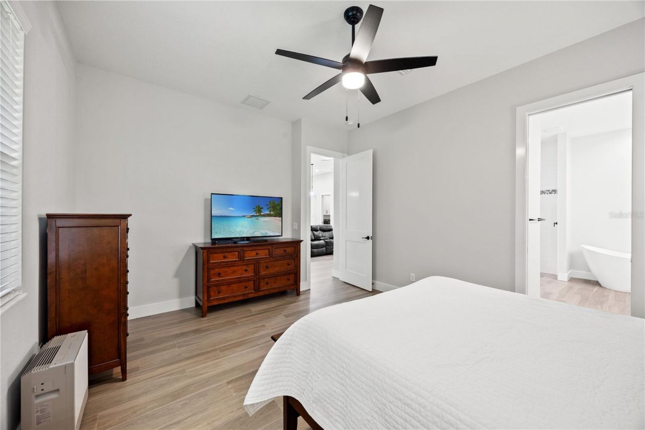 400 S Moon Drive, Venice, FL 34292 Photo