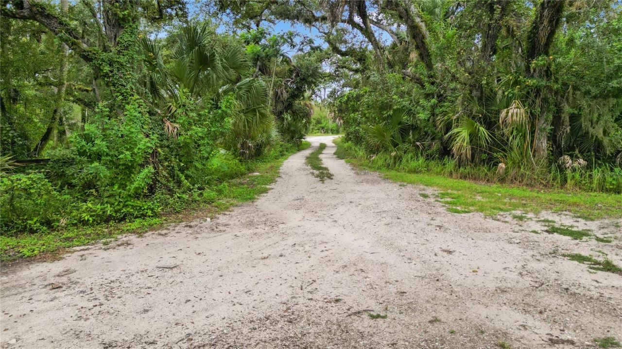 400 S Moon Drive, Venice, FL 34292 Photo