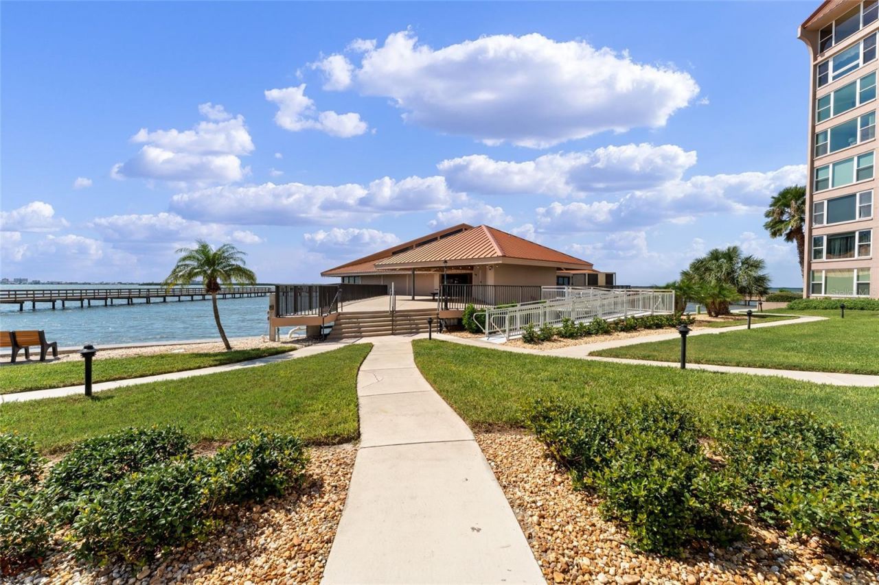 622 Edgewater Drive, Unit 721, Dunedin, FL 34698 Photo