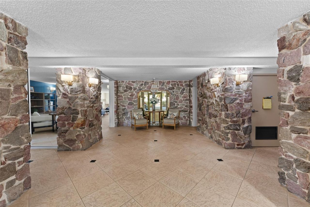 622 Edgewater Drive, Unit 721, Dunedin, FL 34698 Photo