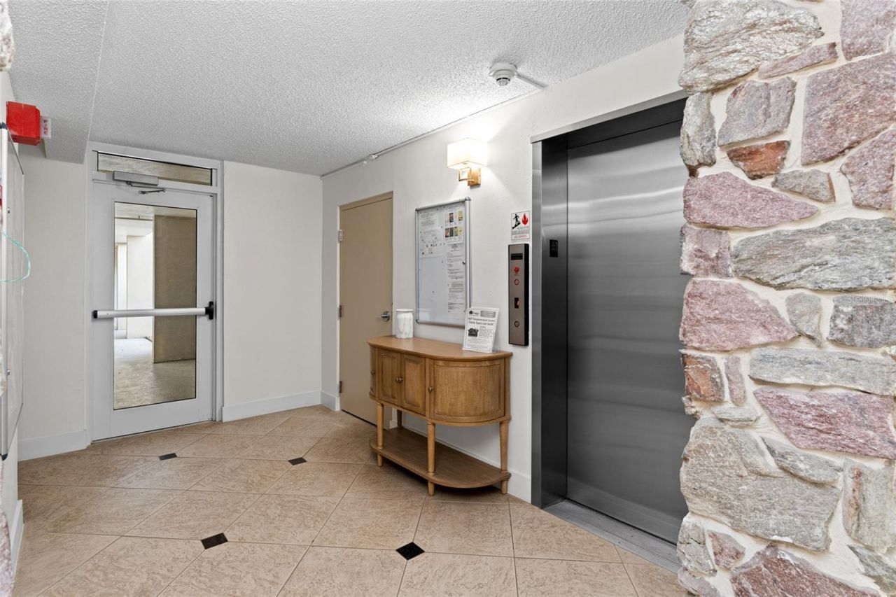 622 Edgewater Drive, Unit 721, Dunedin, FL 34698 Photo