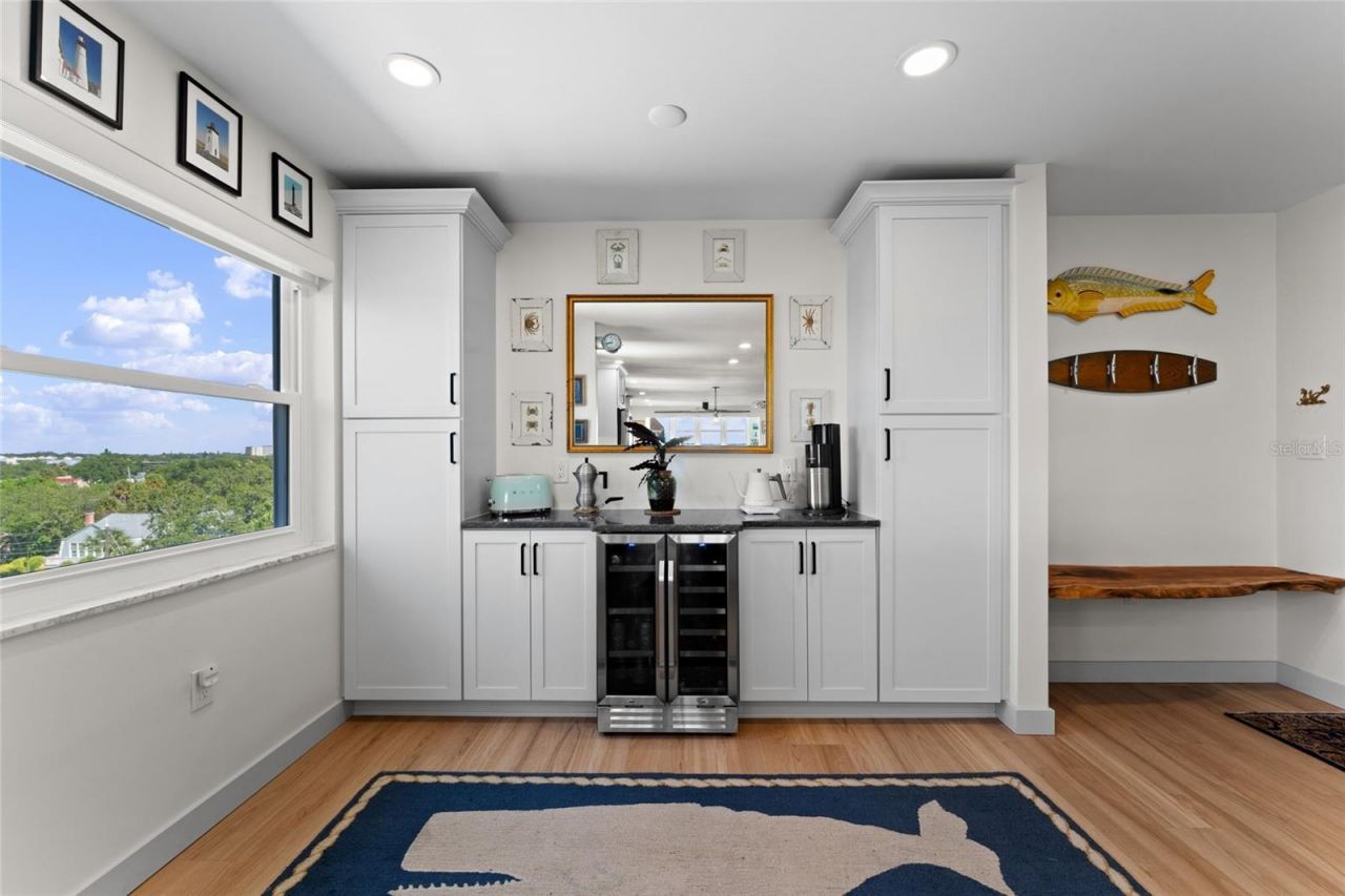 622 Edgewater Drive, Unit 721, Dunedin, FL 34698 Photo